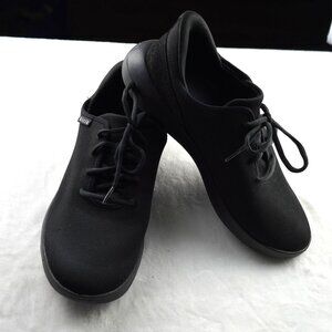 Kizik Mens Slip-On Sneakers Size 10.5 / Women's 12 Triple Black Hands-Free